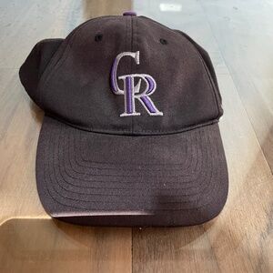 Excellent Condition Kids' Colorado Rockies Baseball Hat